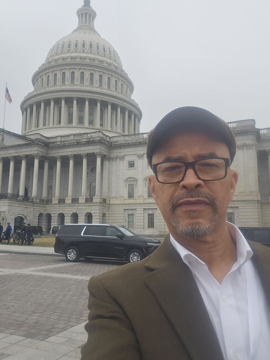 Pastor Everett Upton standing in front of the U.S. Capitol in Washington, D.C.